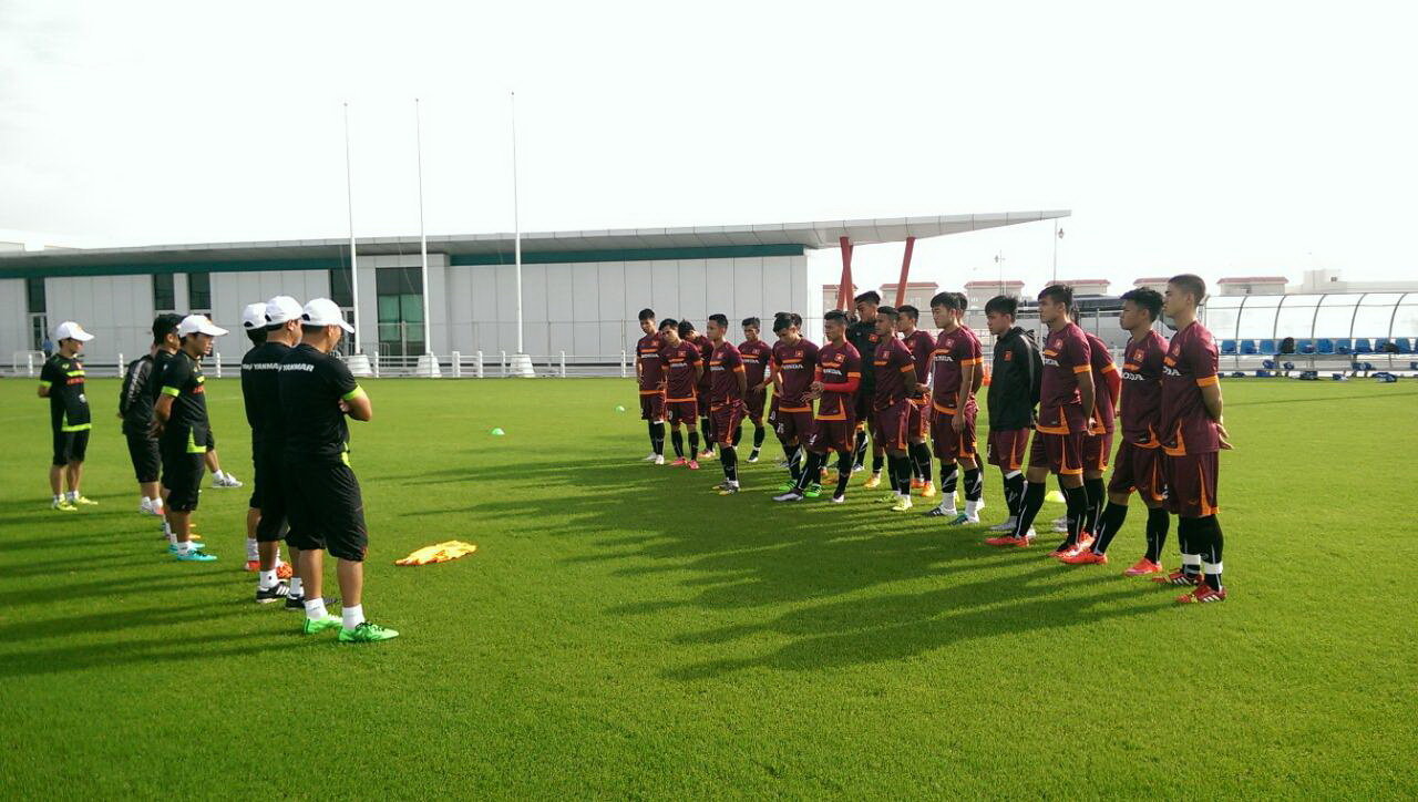 Đội tuyển U-23 VN trong buổi tập tại Qatar - Ảnh: Anh Tuấn