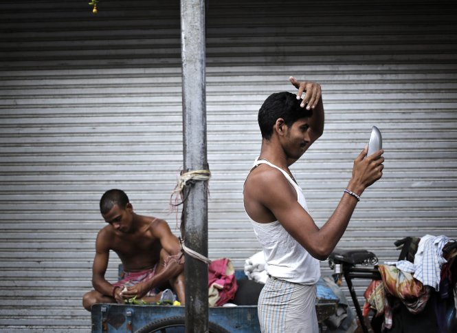 Đàn ông nghèo ở Ấn Độ đang gặp khó khăn khi tìm vợ - Ảnh: Reuters
