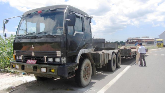Xe đầu kéo gắn biển đỏ KP-3162 giả bị tịch thu - Ảnh: Ng.Nam