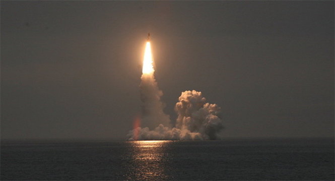 Tên lửa Bulava có thể mang tới 10 đầu đạn hạt nhân - Ảnh: Sputnik News
