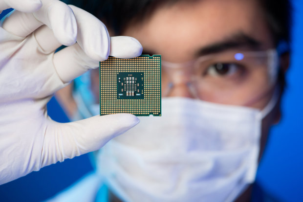 Intel giới thiệu bộ xử lý Intel Core thế hệ thứ 5, Broadwell - Ảnh: GottabeMobile.com