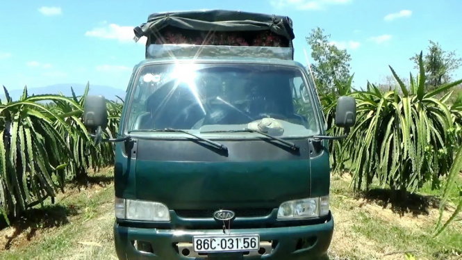 Chiếc xe tải đang được công an huyện Hàm Thuận Nam tạm giữ