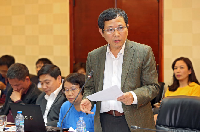 Ông Lê Thanh Hải, Phó tổng giám đốc Trung tâm Khí tượng Thủy văn quốc gia, cho biết năm 2015 dự báo là năm mà tình trạng khô hạn, thiếu nước sẽ xảy ra trên diện rộng - Ảnh: Việt Dũng
