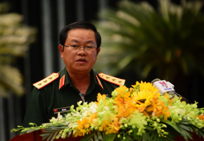 Thượng tướng Đỗ Bá Tỵ – Tổng Tham mưu trưởng Quân đội nhân dân Việt Nam, Thứ trưởng Bộ Quốc phòng phát biểu tham luận tại hội thảo – Ảnh: Quang Định