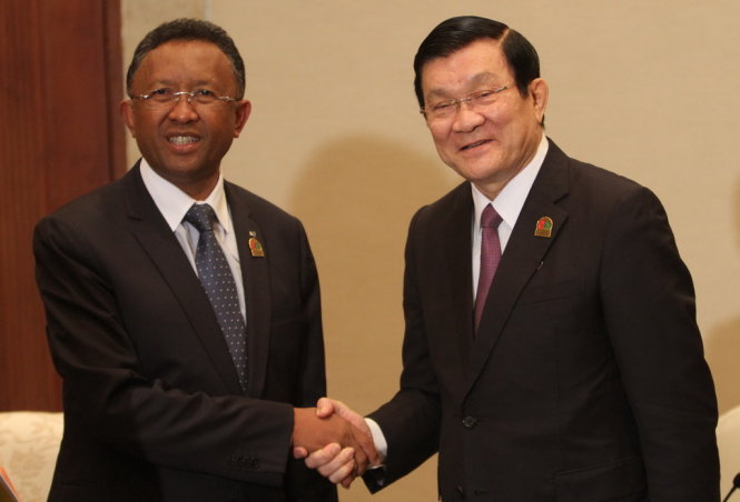 Chủ tịch nước Trương Tấn Sang hội kiến Tổng thống Madagascar Hery Rajaonarimampianina - Ảnh: V.V.Thành