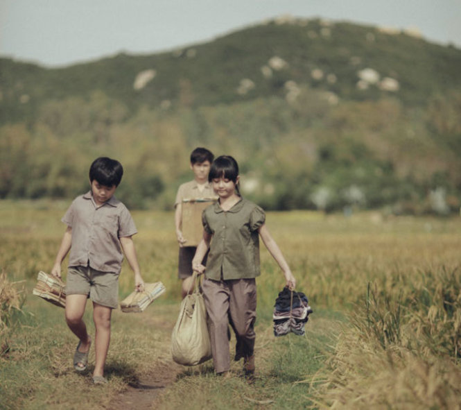 Cảnh trong phim Tôi thấy hoa vàng trên cỏ xanh - đạo diễn Victor Vũ chuyển thể tác phẩm cùng tên của nhà văn Nguyễn Nhật Ánh