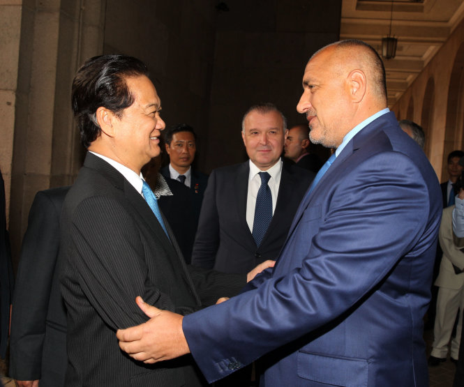 Thủ tướng Bulgaria Boyko Borissov c đón tiếp Thủ tướng Nguyễn Tấn Dũng - Ảnh:TTXVN