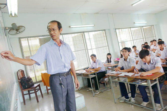 Một buổi học ôn môn toán của học sinh lớp 12A2 Trường THPT Lương Văn Can, Q.8, TP.HCM chuẩn bị cho kỳ thi THPT quốc giaẢnh: NHƯ HÙNG