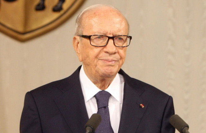 Tổng thống Tunisia, ông Beji Caid Essebsi nói đất nước ông đang phải đối mặt với một kiểu chiến tranh đặc biệt sau các vụ khủng bố của lực lượng thánh chiến - Ảnh: AFP