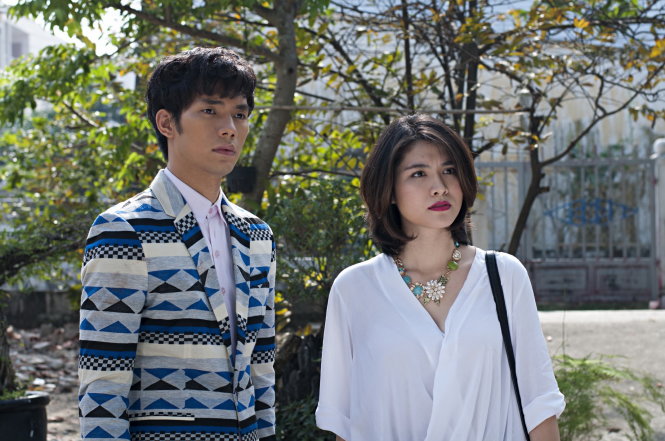 Phim Ngoại tình với vợ (trái) giống phim Sự quyến rũ của người vợ của Hàn Quốc - Ảnh: T.L.