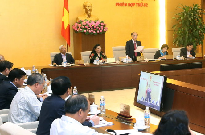 Chủ tịch Quốc hội Nguyễn Sinh Hùng phát biểu khai mạc phiên họp thứ 42 của Ủy ban Thường vụ  Quốc hội - Ảnh: TTXVN