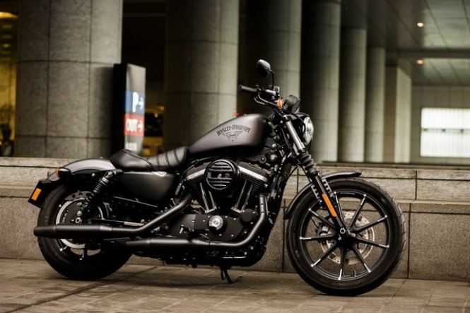 Harley-Davidson Iron 883 (2016) - Ảnh: Harley-Davidson