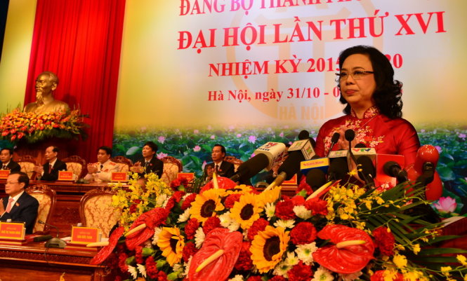 Phó Bí thư thường trực Thành ủy Hà Nội Ngô Thị Thanh Hằng công bố kết quả bầu Ban thường vụ Thành ủy