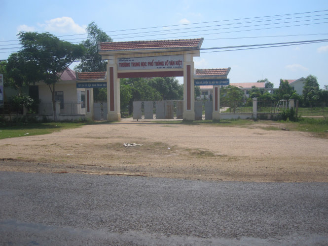 Trường THPT Võ Văn Kiệt (huyện Phú Thiện, tỉnh Gia Lai) là một trong nhiều trường được xác định là lạm thu - Ảnh: B.D.