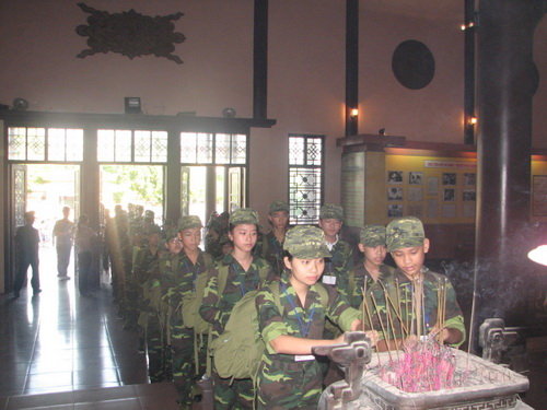 gljn7jN6.jpg