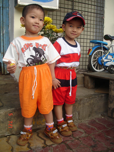 UHCvwr94.jpg