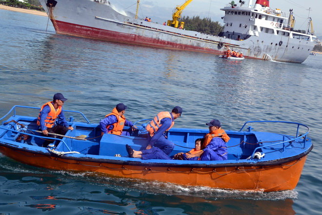 j77JyXUJ.jpg