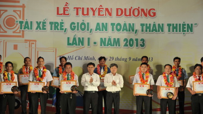 55Jvf53G.jpg