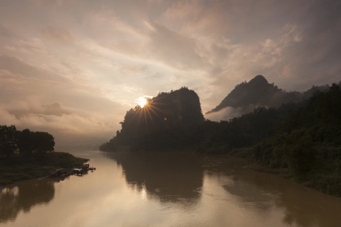 Bình minh Sông Gâm - tác giả: Nguyễn Đình Đăng Khoa