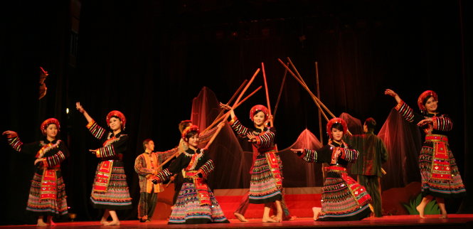 Múa sạp trong chương trình Hồn Việt - Ảnh: Nguyễn Lộc