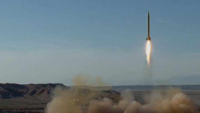 Tên lửa do Iran bắn thử trong ngày 8-3 - Ảnh: AFP