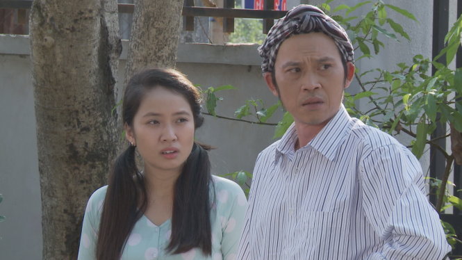 Phim Hương đồng nội có Hoài Linh tham gia đang thực hiện cảnh quay cuối - Ảnh: ĐPCC
