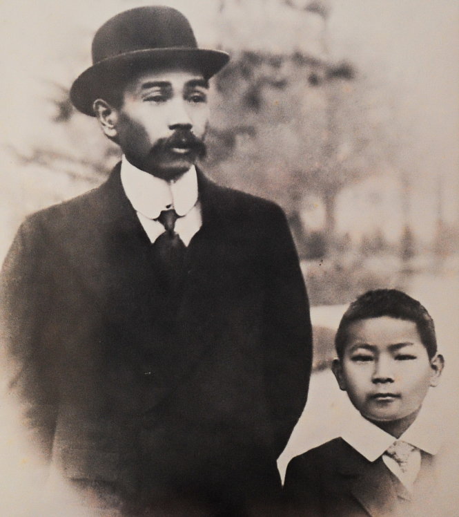 Phan Châu Trinh và con trai Phan Châu Dật -  Ảnh: tư liệu gia đình