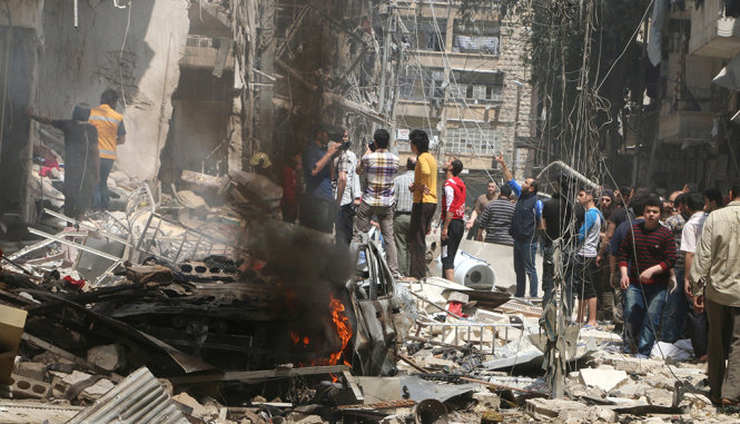 Hình ảnh đổ nát của thành phố Aleppo sau các đợt không kích - Ảnh: Reuters