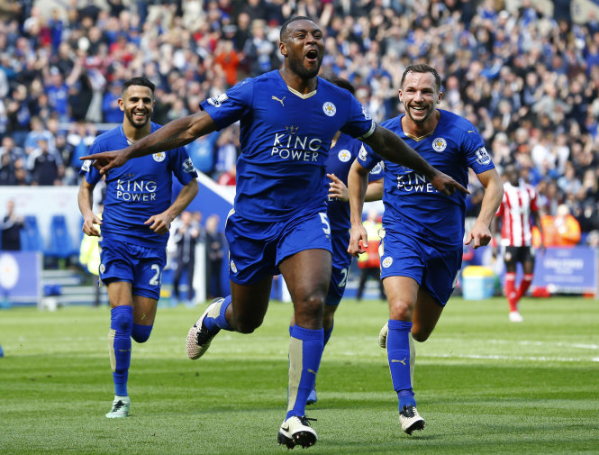 Các cầu thủ Leicester lúc này là không thể ngăn chặn - Ảnh: Reuters