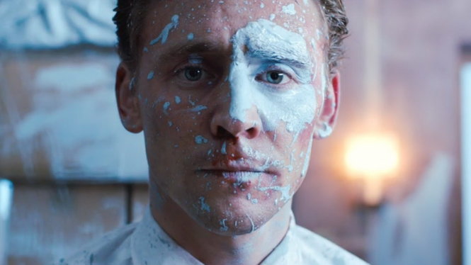 Tom Hiddleston - chàng Loki của Thor hóa thân ngoạn mục trong High-Rise  - Ảnh: Youtube 