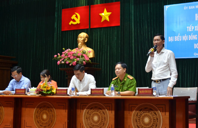 Ứng cử viên Trần Vĩnh Tuyến trình bày chương trình hành động