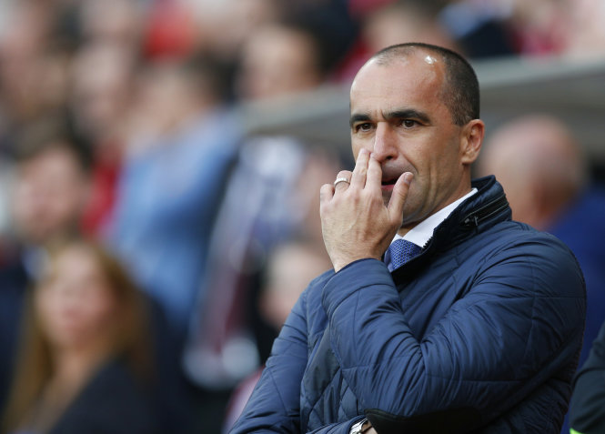 HLV Roberto Martinez bị Everton sa thải. Ảnh: Reuters