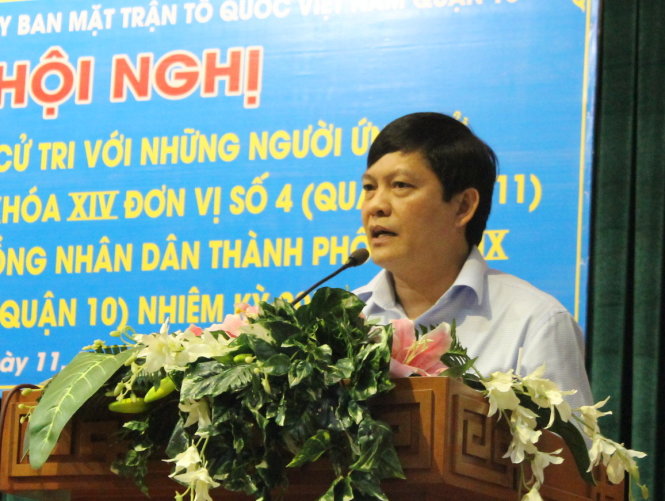 Ông Phạm Phú Quốc trình bày chương trình hành động chiều 13-5 - Ảnh: Mai Hoa