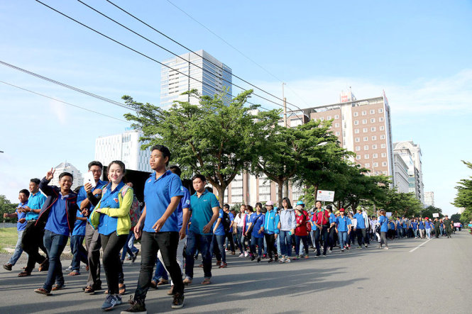 Hơn 5.000 thanh niên TP.HCM đi bộ đồng hành 