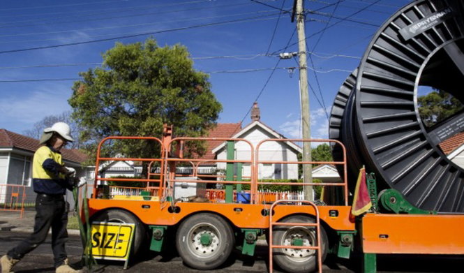 Úc lo ngại rủi ro với hệ thống điều hành kỹ thuật số của lưới điện - Ảnh: Australia Financial Review