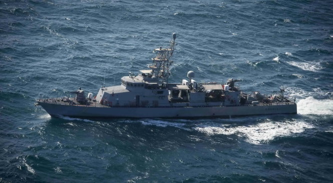 Tàu tuần tra USS Squall của Mỹ hoạt động trên vịnh Ả Rập hồi tháng 1-2015 - Ảnh: Reuters
 
