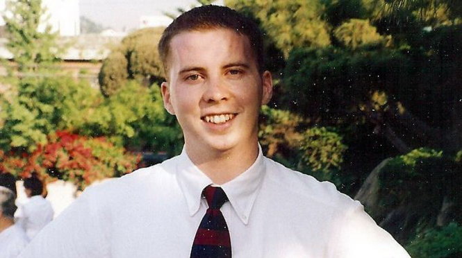 Sinh viên Mỹ David Sneddon trước lúc mất tích - Ảnh: HelpFindDavid.com