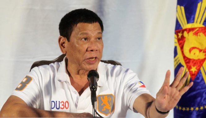 Tổng thống Philippines Rodrigo Duterte trong một cuộc họp báo tại thành phố Davao, miền nam Philippines - Ảnh: Reuters