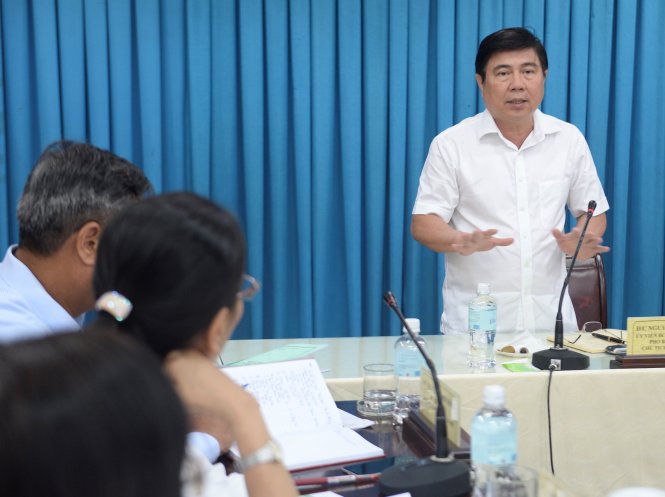 Chủ tich UBND.TP.HCM Nguyễn Thành Phong phát biểu chỉ đạo tại buổi làm việc với UBND Q. Tân Phú sáng 9/9/2016 - Ảnh: TỰ TRUNG