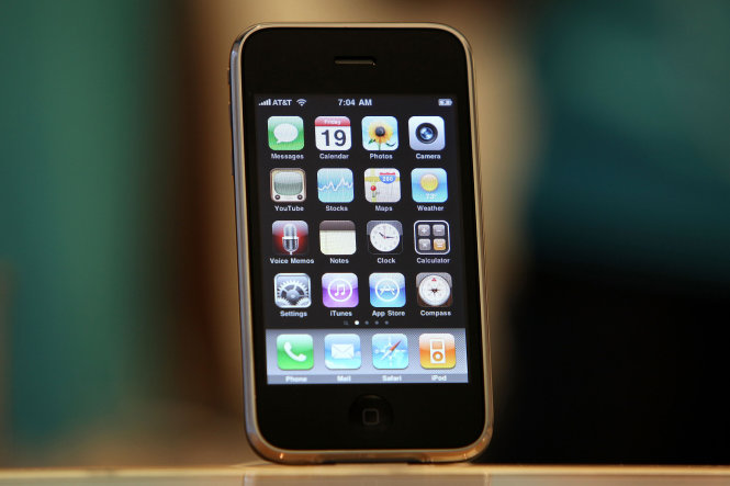 Điện thoại iPhone 3GS - Ảnh: Justin Sullivan/Getty Images