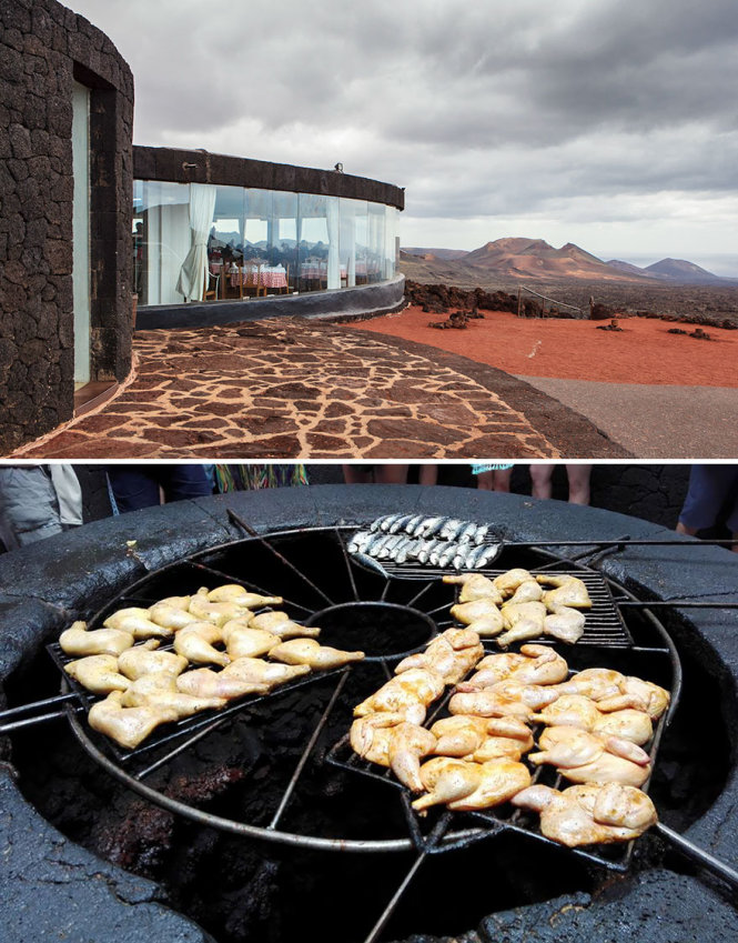 Nhà hàng ở  El Diablo, Lanzarote, Tây Ban Nha phục vụ khách món thịt nướng trên...núi lửa