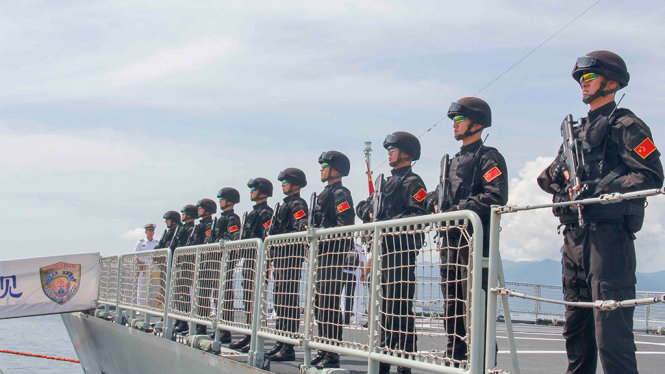 Những người lính hải quân Trung Quốc - Ảnh: M.H.