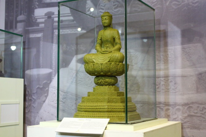 Pho tượng Phật hoàng gia - bảo vật quốc gia tượng A-Di-Đà được phục dựng hoàn chỉnh với tỉ lệ nhỏ nhất
