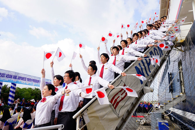 Đoàn đại biểu Nhật Bản tại lễ đón - Ảnh: QUANG ĐỊNH