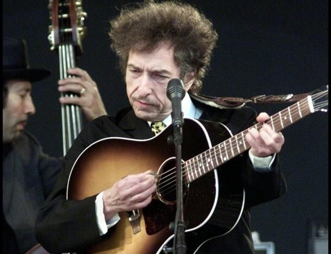 Nghệ sĩ Bob Dyland biểu diễn tại Đan Mạch năm 2001 (ảnh tư liệu) - Ảnh: AFP