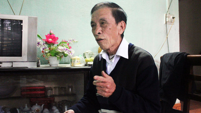 Ông Bùi Tôn Kiêm được UBND huyện Nghi Lộc (Nghệ An) bồi thường hơn 1 tỉ đồng sau hơn 28 năm mang đơn khiếu nại “gõ cửa” các cơ quan chức năng - Ảnh: D.HÒA