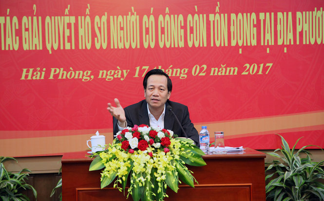 Bộ trưởng Đào Ngọc Dung chủ trì hội nghị, và các đại biểu phát biểu (chú thích như tên file ảnh) - Ảnh: ANH DŨNG