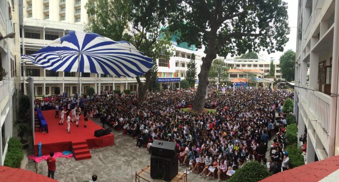 Gần 5.000 học sinh đã đến ct tư vấn tại Khánh Hoà - Ảnh: Trung Tân