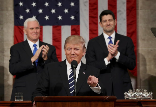 Tổng thống Donald Trump phát biểu tại Quốc hội Mỹ tối 28-2 - Ảnh: Reuters