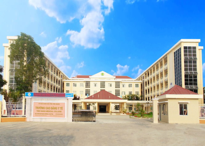 Khuôn viên Trường CĐ Y tế Tiền Giang
